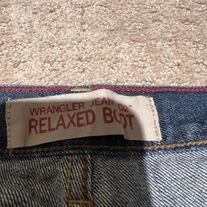 Wrangler Relaxed Boot Cut Dark Wash Jeans